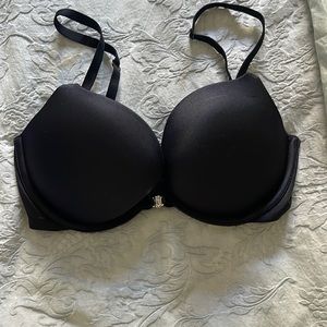 La senza 32D black front closure beyond sexy push up bra